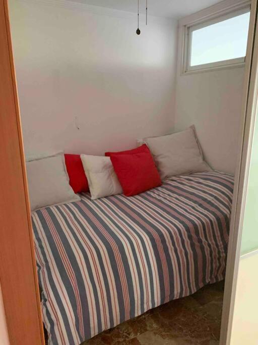 Apartment First Line Of The Sea Benalmádena Exterior foto